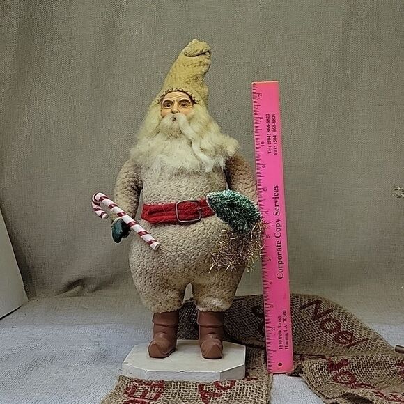 Vintage Rustic Santa, sleigh and vtg. Flannel runner - Picture 3 of 14